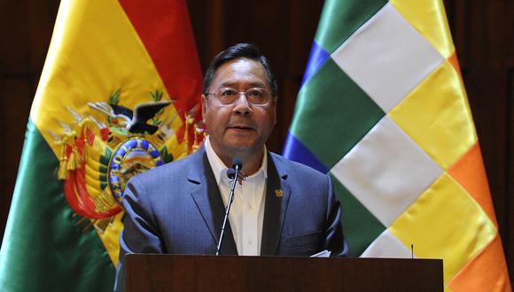 El presidente de Bolivia, Luis Arce, pronuncia un discurso en el Auditorio del Banco Central de Bolivia, en La Paz, el 17 de agosto de 2021. (Foto de JORGE BERNAL / AFP)