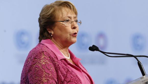 Bachelet anuncia que embajador chileno se quedará en Santiago