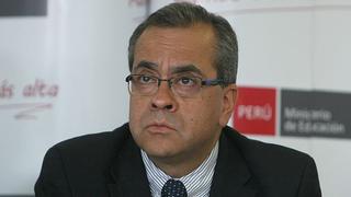 Minedu: ministro Jaime Saavedra habría contraído dengue
