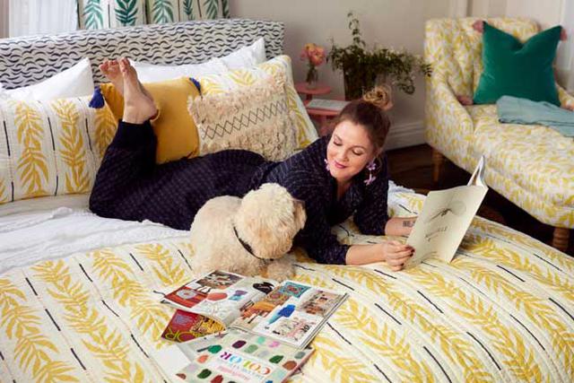 Las mascotas también fueron consideradas por la actriz, a quienes les diseñó camas y platos para sus alimentos. (Foto: Pinterest Walmart)