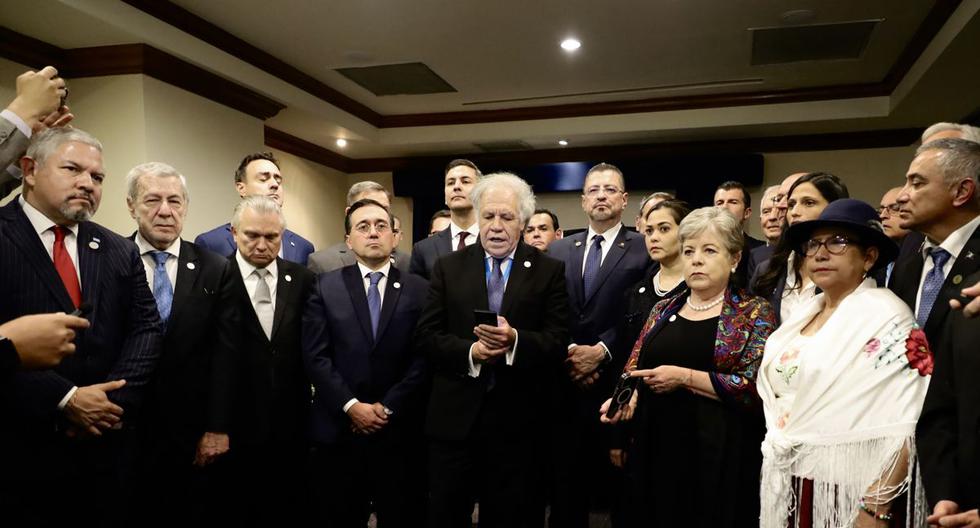 Guatemala: USA, OAS and European Union ask Congress to allow Bernardo Arévalo to take office as president