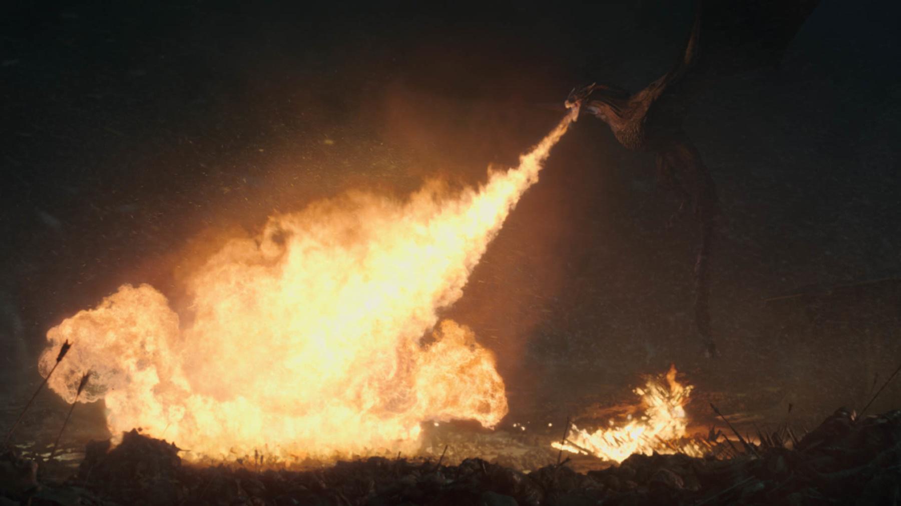 Uno de los dragones, haciendo lo que mejor sabe. Foto: HBO.