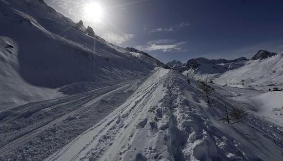 Los rescatistas afirmaron que la operación fue extraordinaria porque las posibilidades de sobrevivir son mínimas después de estar 15 minutos bajo la nieve. (Foto referencial: AP).