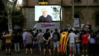 Cataluña: Assange y Snowden, entre los tuiteros más influyentes sobre referéndum