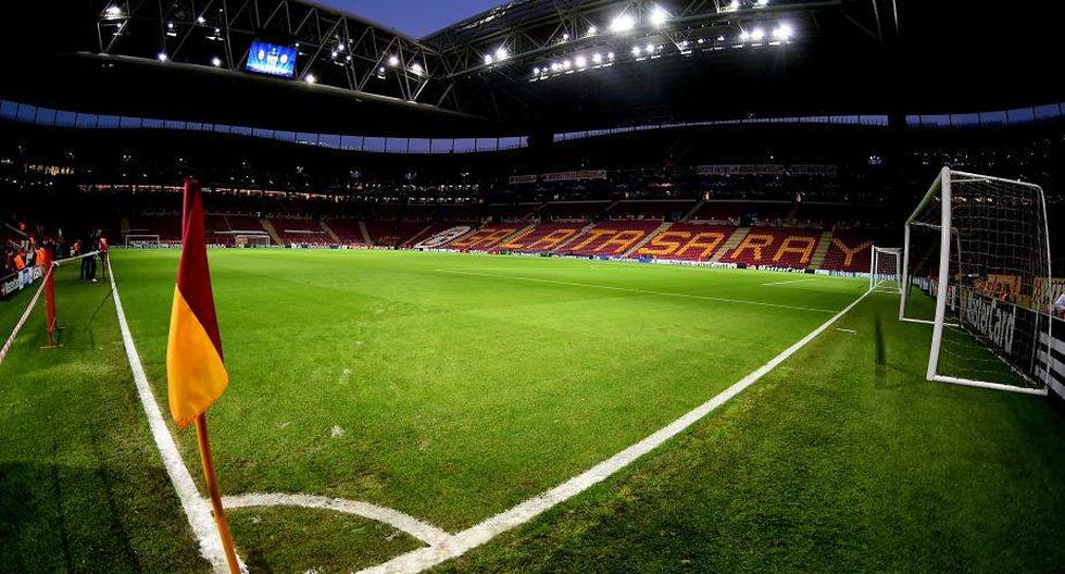 El Galatasaray de Estambul ya había anunciado el sábado que su campo dejará de llamarse Türk Telekom Arena y será ahora el Estad