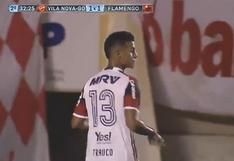 Miguel Trauco debutó y destacó con el Flamengo en partido amistoso
