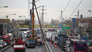 Puente Piedra: poste de alta tensión a punto de colapsar en la Panamericana Norte