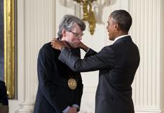 Stephen King: Barack Obama le entregó Medalla de las Artes y Humanidades 
