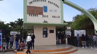Lambayeque: Universidad Pedro Ruiz Gallo es tomada por estudiantes tras juramentación de nuevo rector interino 
