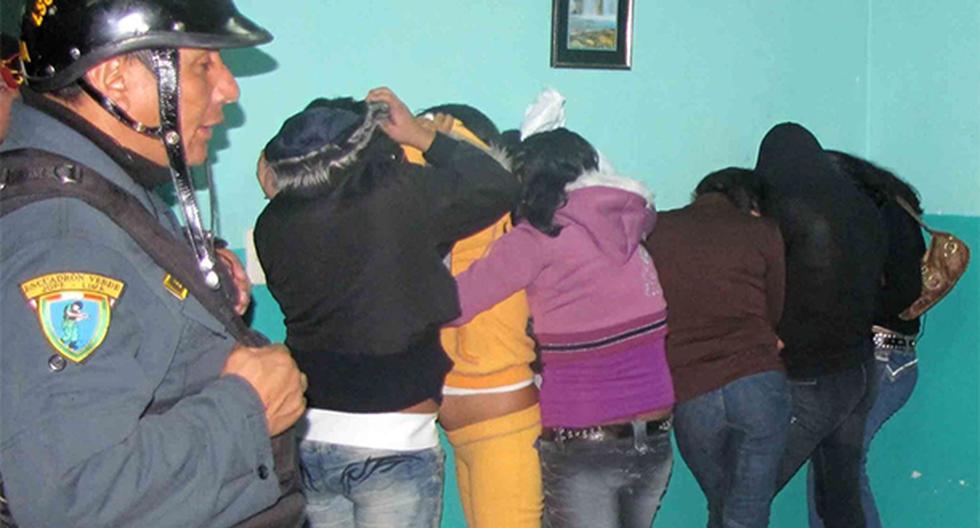 Unas 22 mujeres, dos de ellas extranjeras, eran explotadas sexualmente en dos bares en el distrito de Puente Piedra. (Foto: Agencia Andina)