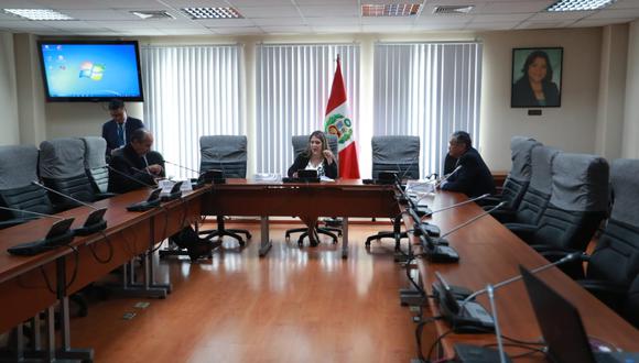 Grupo encargado de investigar encuestadoras se instaló este lunes. (Foto: Lino Chipana / GEC)