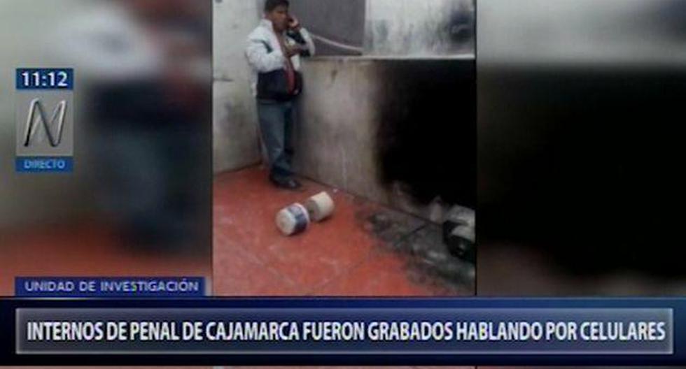 Internos del Penal de Huacariz en Cajamarca aparecen en videos conversando por celular en diversos espacios del referido centro penitenciario (Captura: Canal N)