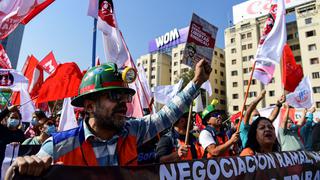 Día del Trabajador en Chile: miles marchan por el derecho laboral y mejora salarial este 1 de mayo