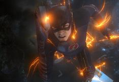 The Flash: Grant Gustin se divierte con su nuevo traje de la temporada 2