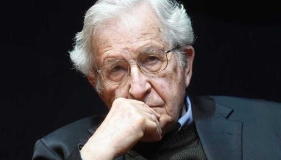 Noam Chomsky fue uno de los escritores e intelectuales que criticaron firmaron la “Carta sobre justicia y debate abierto”, en la que se critica la llamada 'cancel culture' norteamericana. (Foto: Agencia)