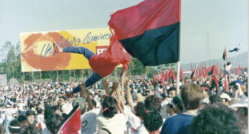 Conmemoración del décimo aniversario de la revolución en Managua, 1989. (Foto: Wikimedia)