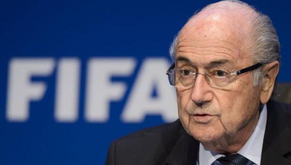 FIFA: hija de Blatter dice que su padre renunciará en febrero