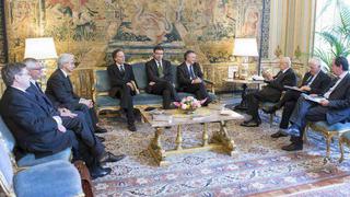 Italia: grupo de diez expertos buscará superar crisis política