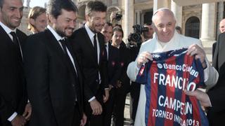 Tinelli contó que le llevarán la Copa al Papa Francisco