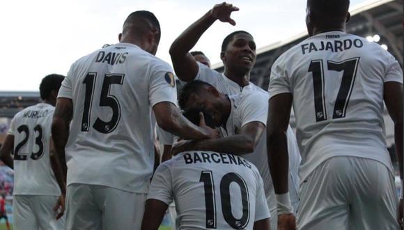 El seleccionado canalero se impuso con goles de Cooper y Barcenas por la fecha 1 del Grupo D en el Allianz Field. (Foto: AFP)