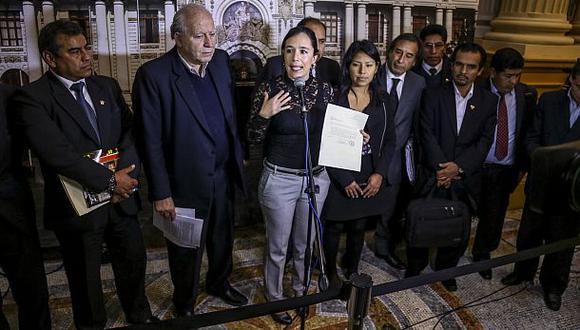 Frente Amplio pidió votar por separado delegación de facultades