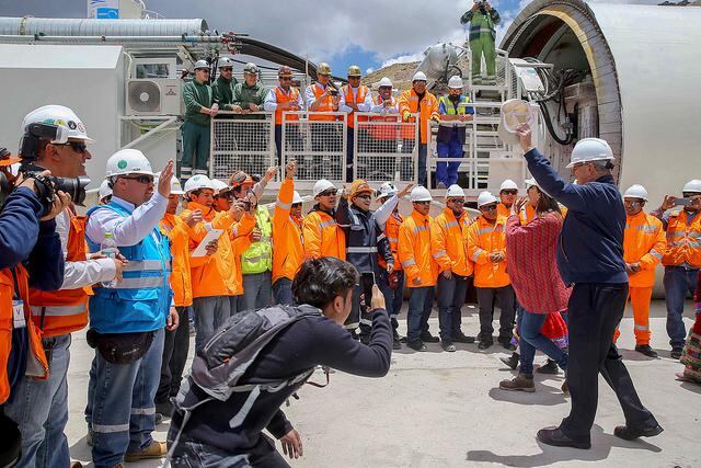 El túnel trasandino Majes Siguas II permitirá el traslado de aguas desde Cuzco hasta Caylloma para irrigar las Pampas de Siguas. (Foto: Presidencia)