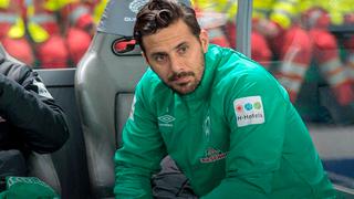 Claudio Pizarro sufre lesión en Werder Bremen y estará fuera de las canchas por varias semanas