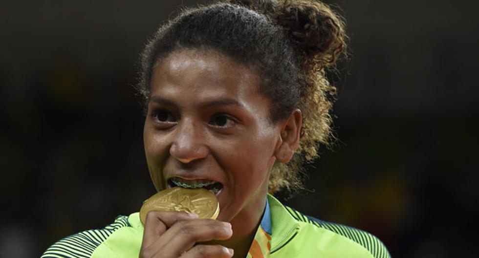 Rafaela Silva  consiguió la primera medalla de oro para Brasil en los Juegos Olímpicos Río 2016 | Foto: EFE