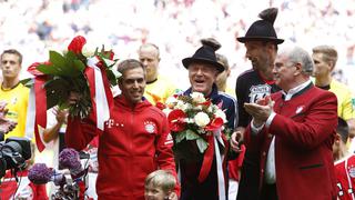 Philipp Lahm y Xabi Alonso se retiraron con honores del Bayern Múnich [VIDEO]