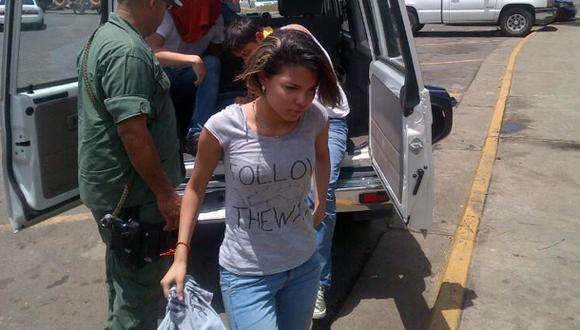 Venezuela: guardias metieron excremento en boca de estudiante
