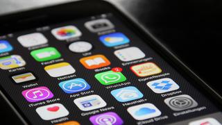 Apple cede ante las presiones y pausa la publicidad en la App Store