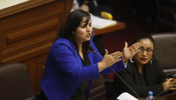 La congresista Tamar Arimborgo ha participado en las marchas del colectivo 'Con mis hijos no te metas'. (Foto: GEC)