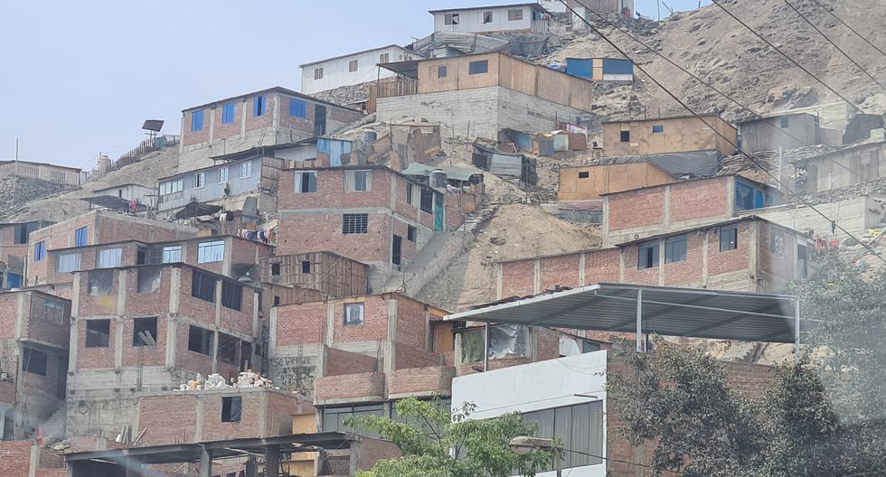 Miles de viviendas podrían colapsar en SJL si un sismo fuerte ocurre en Lima. (Foto: Gianmarco Contreras)