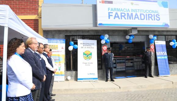 Inauguran farmacia municipal FarmaDiris en La Molina para ofrecer 130 medicamentos esenciales a precios accesibles.