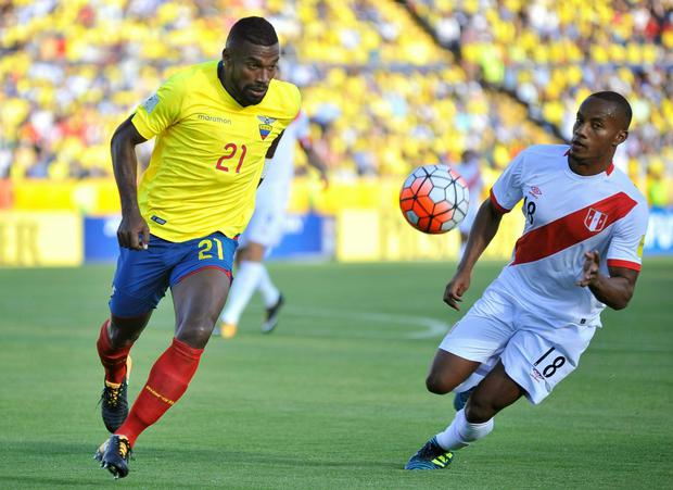Gabriel Achilier ha tenido presencia con la Selección de Ecuador y solo anotó un gol (ante Perú) | Foto: AFP