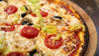 Cómo hacer pizza casera en sartén 