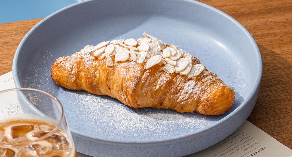 Carta Blanca, the croissant-specialized cafeteria hidden in the heart of Miraflores