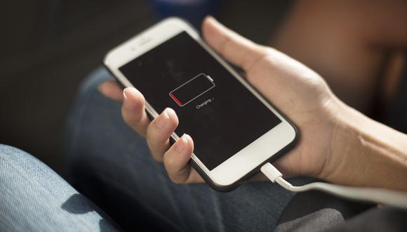 Conoce los mitos más comunes sobre la batería de los celulares. (Foto: Pixabay)