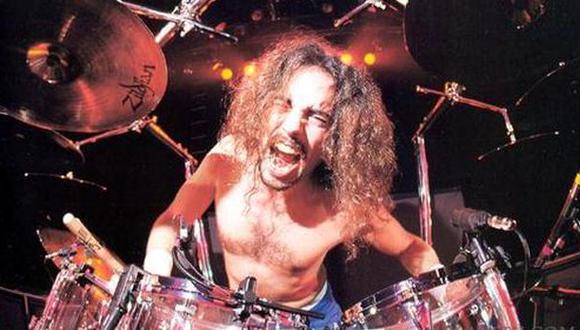 Ex baterista de Megadeth Nick Menza murió en pleno escenario