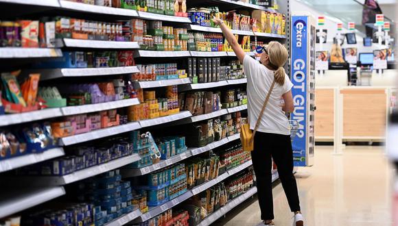 Precios de productos en Argentina aumentan, por lo que ahora se intensificó el control de precios en los supermercados a través del programa "Precios Cuidados".  (Foto: EFE/EPA/ANDY RAIN)