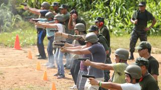 Imágenes del curso de corresponsales de defensa en Iquitos