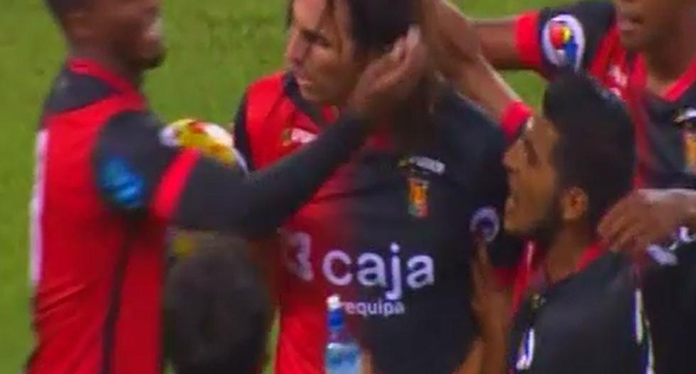 A los 60 minutos, José Carlos Fernández sorprendió a la defensa de Universitario y puso el empate para Melgar, en las semifinales de los Play Off. (Foto: Captura - Gol Perú)