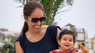 Facebook: Karen Schwarz y la tierna foto junto a su hija en Punta Cana