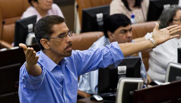 Víctor Hugo Tinoco, de 69 años, fue condenado en febrero pasado a 13 años de prisión por delitos considerados como “traición a la patria”. La fotografía, captada en el 2014, corresponde a su etapa como legislador por el Movimiento Renovador Sandinista.