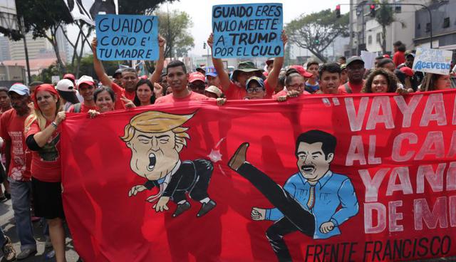 Los simpatizantes del Nicolás Maduro se congregaron en diferentes puntos de Caracas en Venezuela para "decirle no al terrorismo imperial". (Foto: AFP)