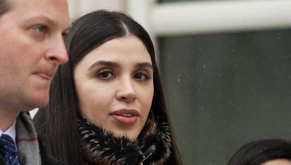 Emma Coronel Aispuro, esposa de Joaquín 'El Chapo' Guzmán, sale de la Corte Federal de los Estados Unidos el 12 de febrero de 2019. (Foto de KENA BETANCUR/AFP).