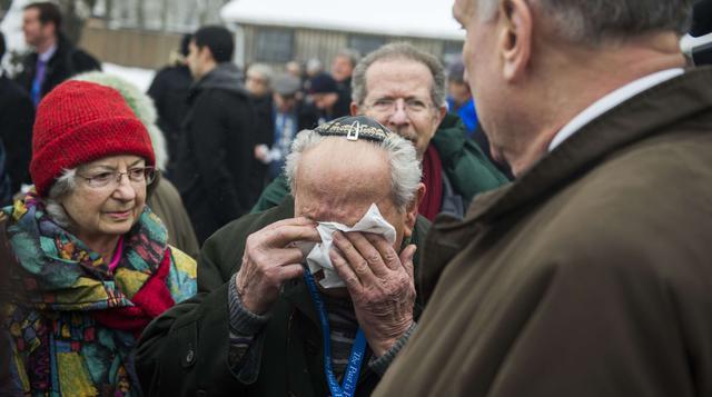 Auschwitz: sobrevivientes volvieron al campo nazi tras 70 años - 14