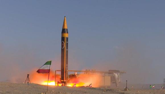 Según el Ministerio de Defensa iraní, Irán presentó el misil Khaibar el 25 de mayo de 2023, que es el misil balístico Khorramshahr de cuarta generación con un alcance de 2000 km. (Foto: EFE/EPA/FOLLETO DEL MINISTERIO DE DEFENSA DE IRÁN)