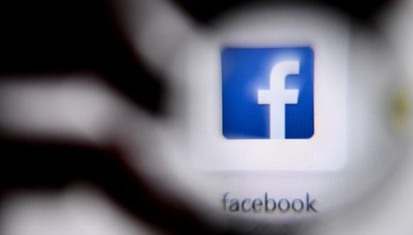 Las tres plataformas sociales de la compañía Facebook experimentaron problemas que se detectaron a nivel global e impidieron a los usuarios acceder a los servicios. (Foto: Kirill KUDRYAVTSEV / AFP)