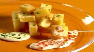 Papas bravas con mayonesas